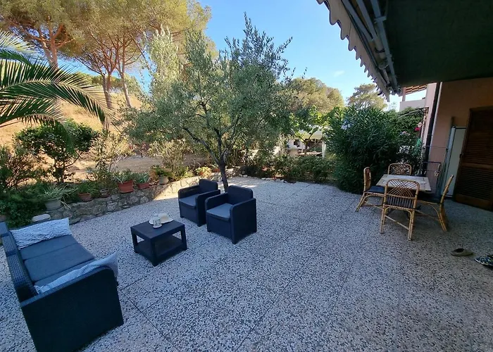 Apartment Sea & Garden Porto Azzurro